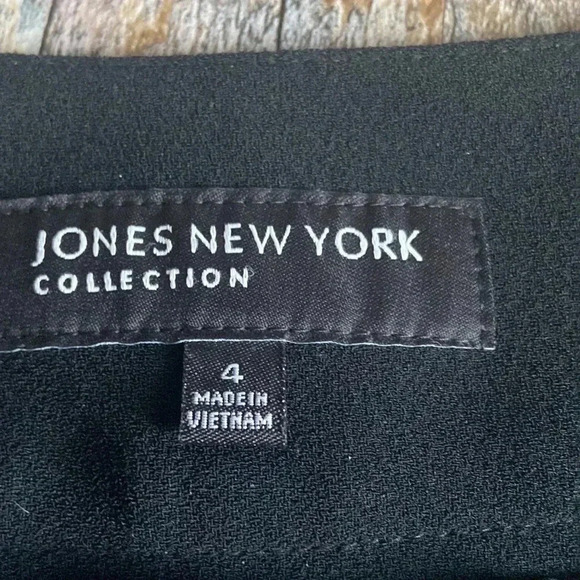 Jones New York Collection | Black Skirt - Picture 7 of 8